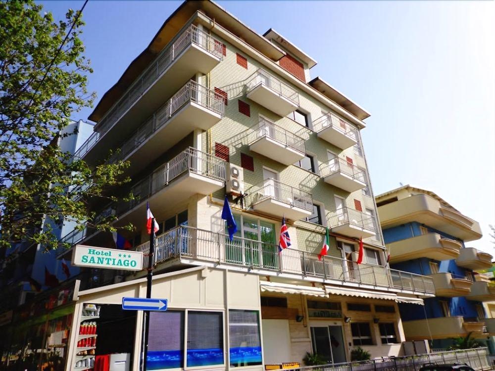 Hotel Santiago Rimini Bagian luar foto