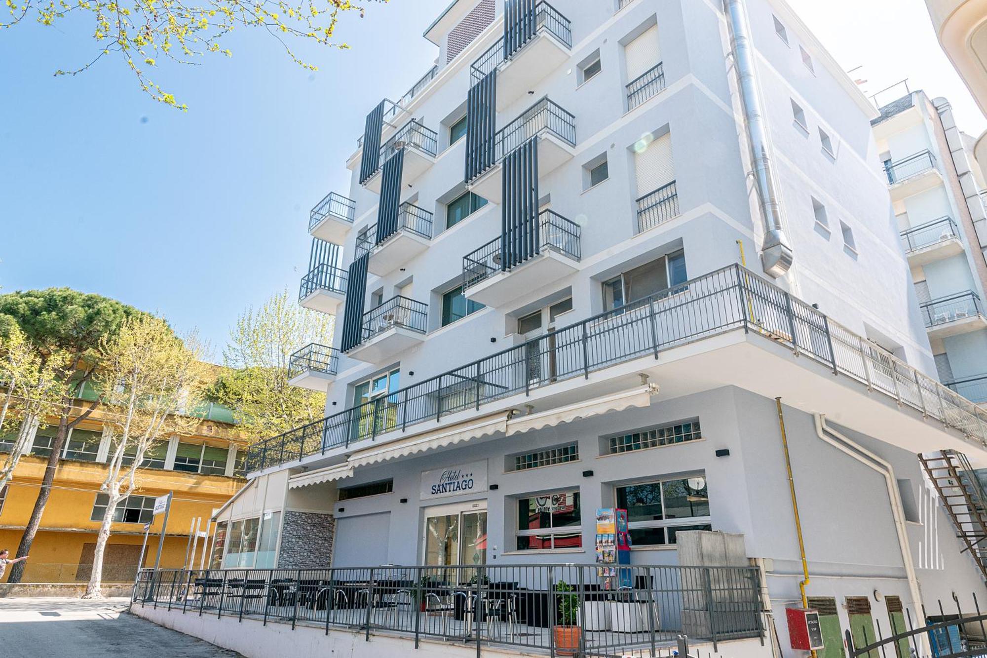 Hotel Santiago Rimini Bagian luar foto
